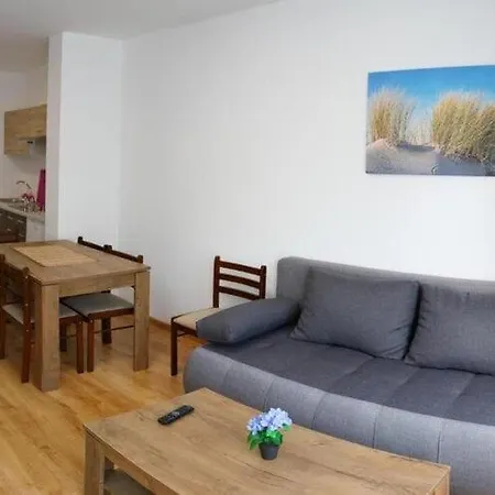 Hotel Cottage, 2 Bedrooms, Swimming Pool, Grzybowo (West Pomeranian)